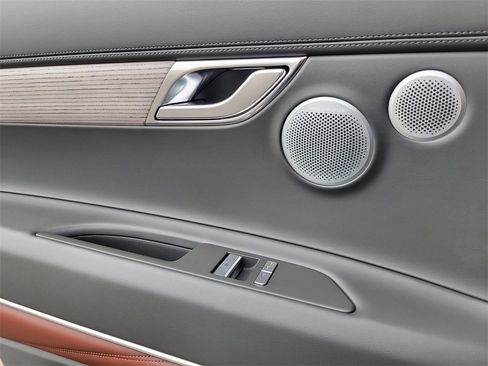 New 2026 Genesis GV80 3.5T Prestige image 11