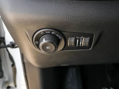 New 2026 Jeep Compass Latitude AWD/4WD image 26