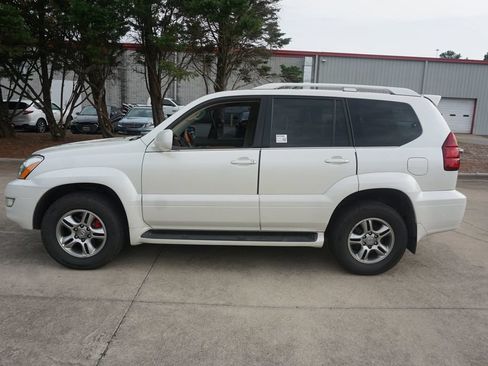 Used 2005 Lexus GX 470 AWD/4WD image 18