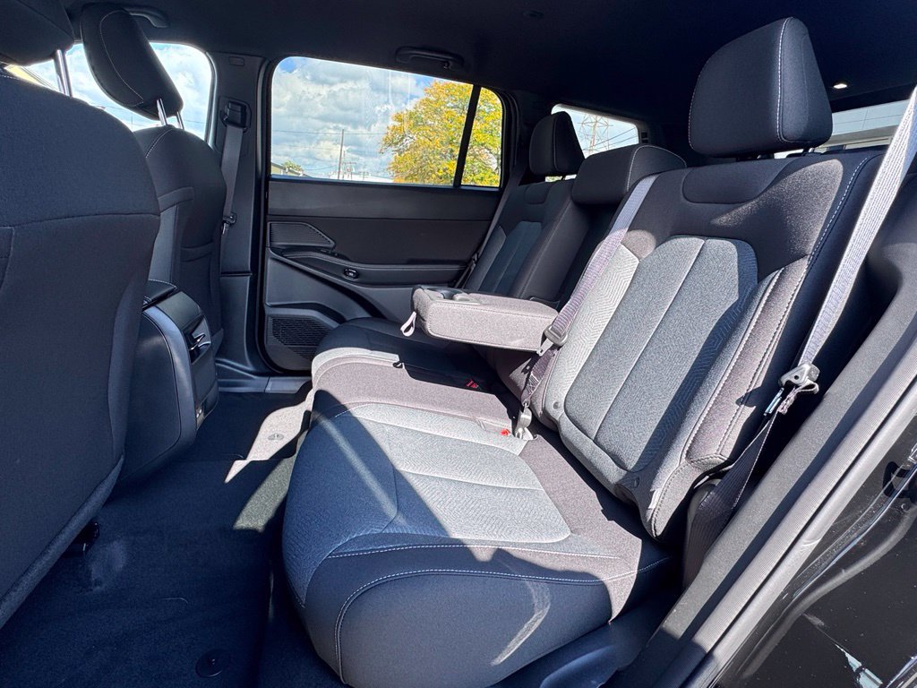 New 2026 Jeep Cherokee Laredo AWD/4WD image 16