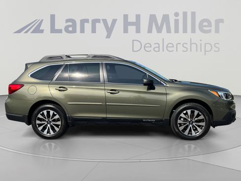 Used 2015 Subaru Outback 2.5i Limited AWD/4WD image 6