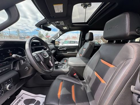 Used 2023 GMC Sierra 1500 AT4 w/ AT4 Premium Package AWD/4WD image 23
