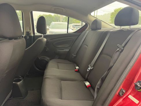 Used 2019 Nissan Versa S Plus FWD image 17