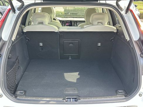 Certified 2025 Volvo XC60 T8 Plus w/ Protection Package Premier image 23