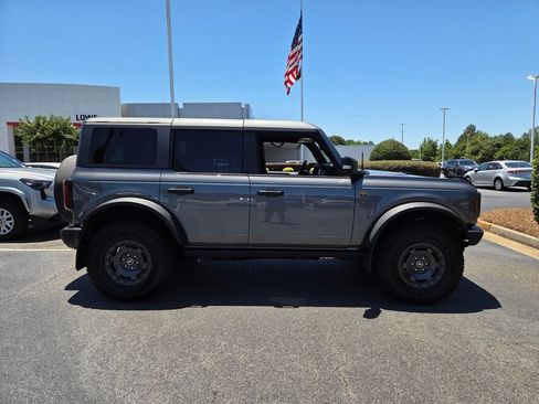 Used 2025 Ford Bronco Badlands AWD/4WD image 13