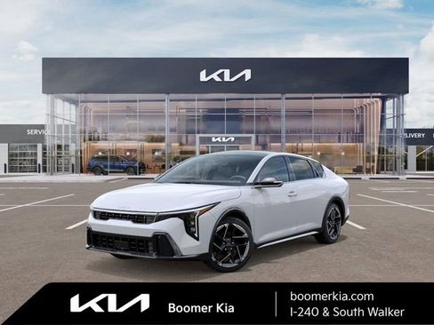 New 2026 Kia K4 GT-Line image 1