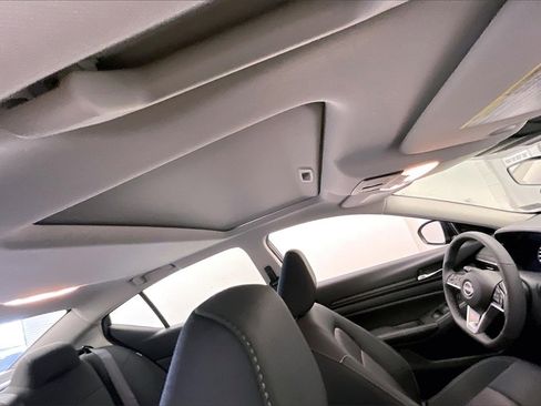 Certified 2024 Nissan Altima 2.5 SV w/ SV Premium Package image 23