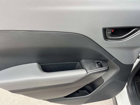 Used 2026 Subaru Crosstrek 2.0i Premium image 19