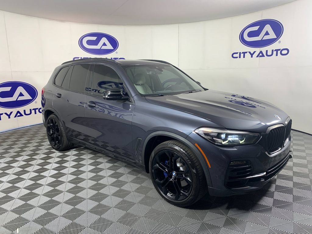 Used 2021 BMW X5 sDrive40i w/ Premium Package RWD image 1