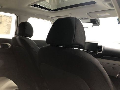 New 2026 Hyundai Venue SEL image 11