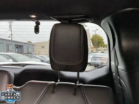 Used 2023 Chrysler Pacifica Touring-L w/ S Appearance Package FWD image 35