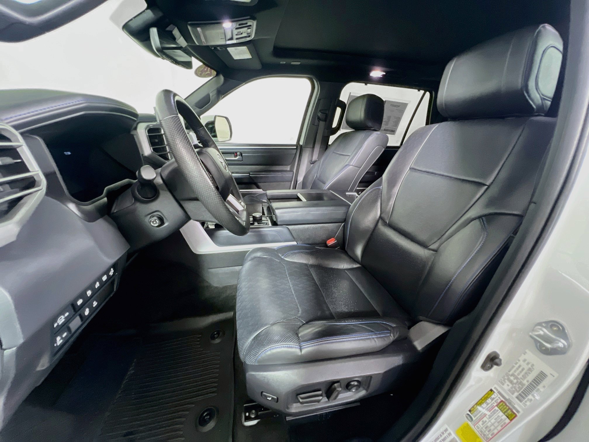 Used 2024 Toyota Sequoia Platinum AWD/4WD image 14
