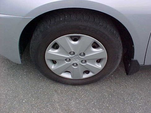 Used 2004 Honda Accord LX image 5