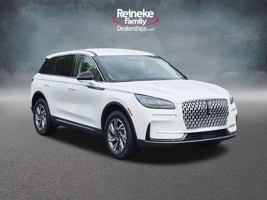 Used 2024 Lincoln Corsair AWD w/ Equipment Group 101A image 4