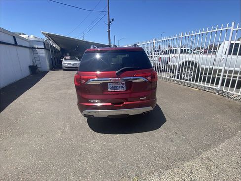 Used 2018 GMC Acadia Denali w/ Technology Package image 6