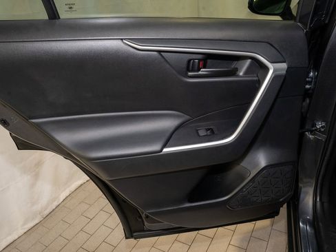 Used 2024 Toyota RAV4 LE image 8