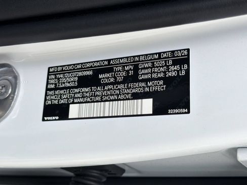 New 2026 Volvo XC40 B5 Plus w/ Climate Package AWD/4WD image 24