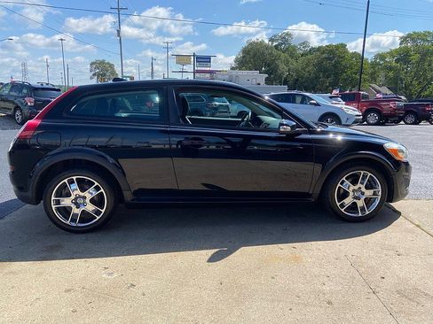 Used 2011 Volvo C30 FWD image 6