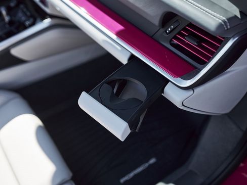 Used 2023 Porsche 911 Turbo S image 39