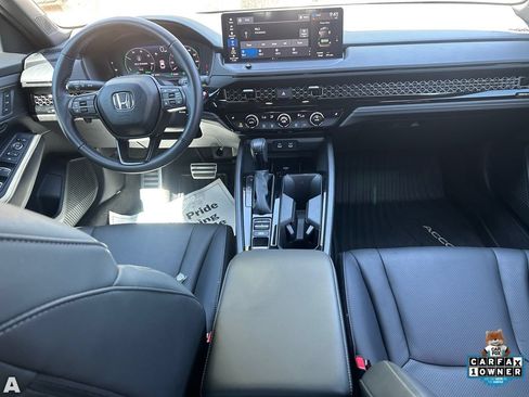 Used 2025 Honda Accord Sport image 15
