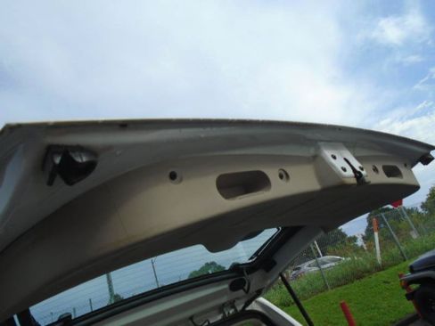 Used 2012 Ford Escape XLS AWD/4WD image 25