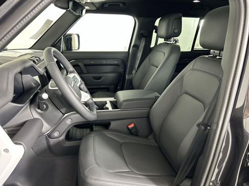 New 2025 Land Rover Defender 130 S image 23