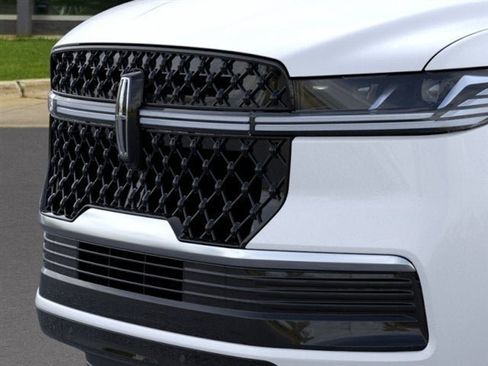 New 2026 Lincoln Navigator L Reserve w/ Jet Appearance Package AWD/4WD image 86