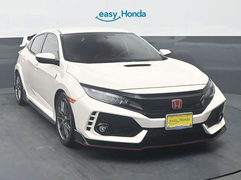 Used 2017 Honda Civic Type R image 2