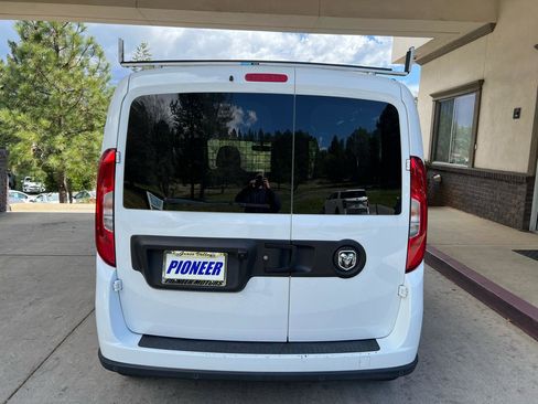 Used 2021 RAM ProMaster City Tradesman SLT FWD image 7