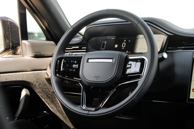 New 2026 Land Rover Range Rover Sport Dynamic SE AWD/4WD image 19
