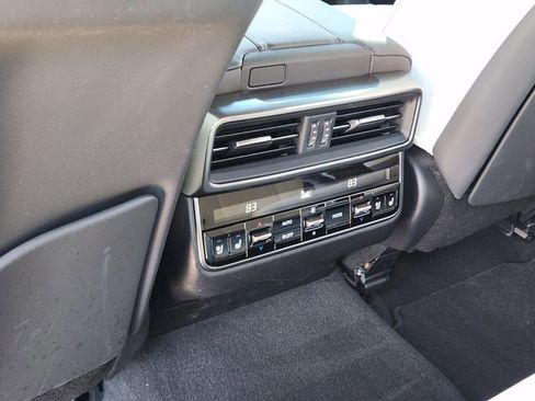 Used 2024 Lexus LX 600 4WD w/ Appearance Package image 89