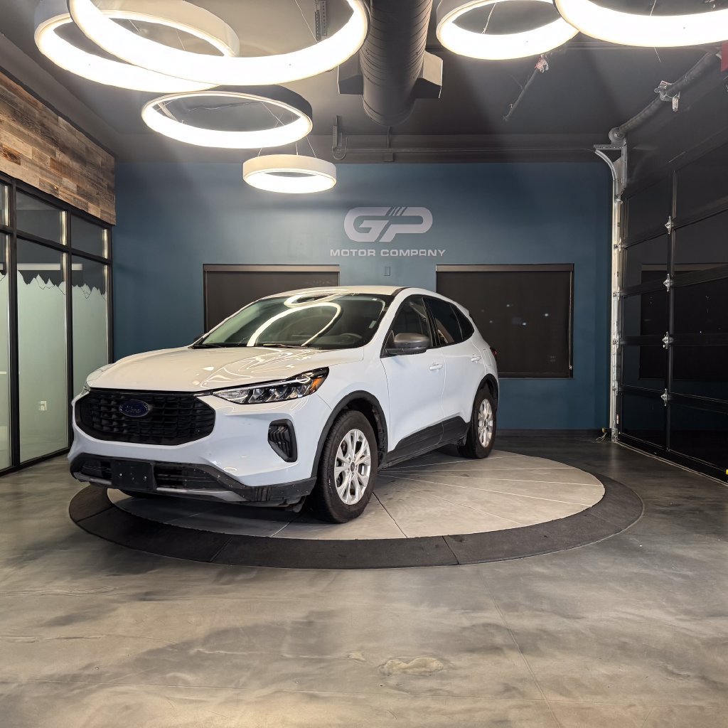 Used 2025 Ford Escape Active FWD image 7