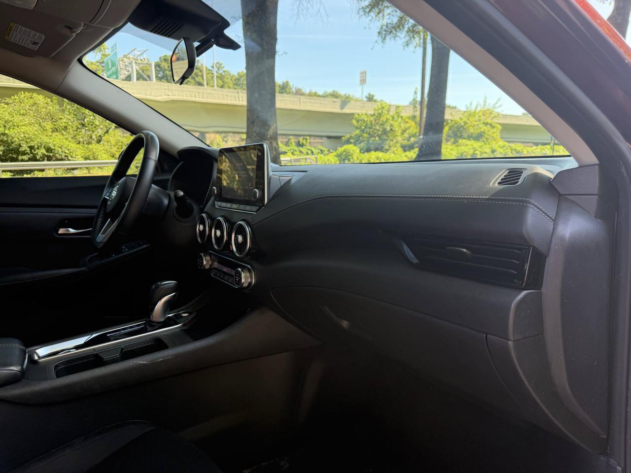 Used 2021 Nissan Sentra SV FWD image 18