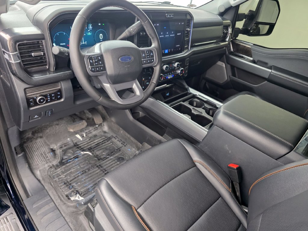 Used 2025 Ford F350 Lariat w/ Lariat Ultimate Package AWD/4WD image 10