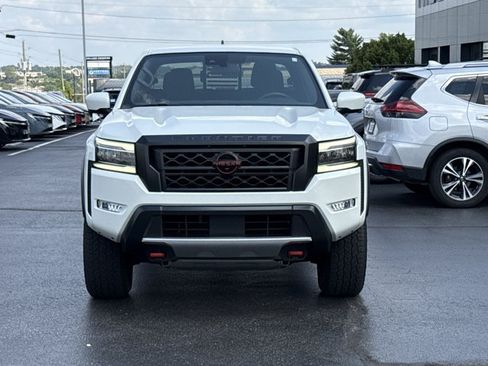 Used 2024 Nissan Frontier PRO-4X w/ Pro Convenience Package AWD/4WD image 2
