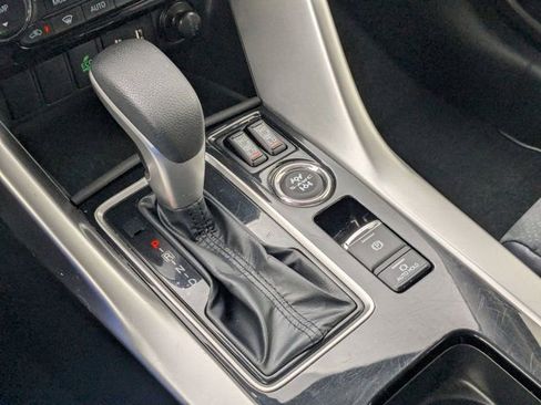 Used 2025 Mitsubishi Eclipse Cross SE AWD/4WD image 19