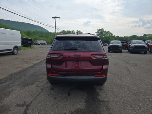 Certified 2023 Jeep Grand Cherokee L Laredo AWD/4WD image 9