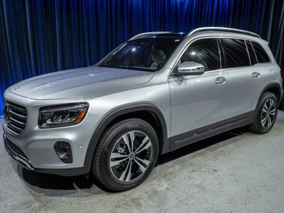 New 2025 Mercedes-Benz GLB 250