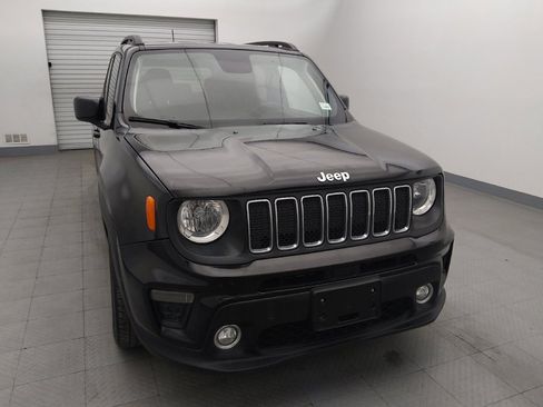 Used 2019 Jeep Renegade Latitude image 14