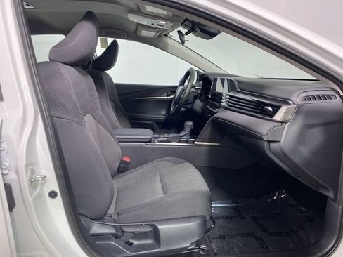 Certified 2025 Toyota Camry LE AWD/4WD image 8