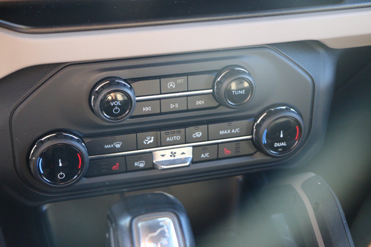 Used 2022 Ford Bronco Big Bend AWD/4WD image 19
