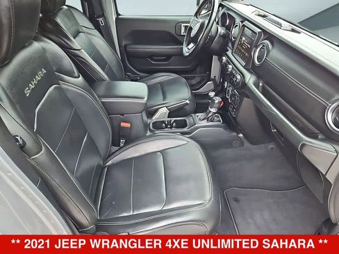Used 2021 Jeep Wrangler Unlimited Sahara w/ Cold Weather Group AWD/4WD image 22