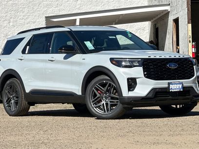 New 2026 Ford Explorer ST-Line w/ ST-Line Street Pack