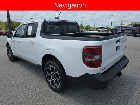 Used 2025 Ford Maverick Lariat AWD/4WD image 3