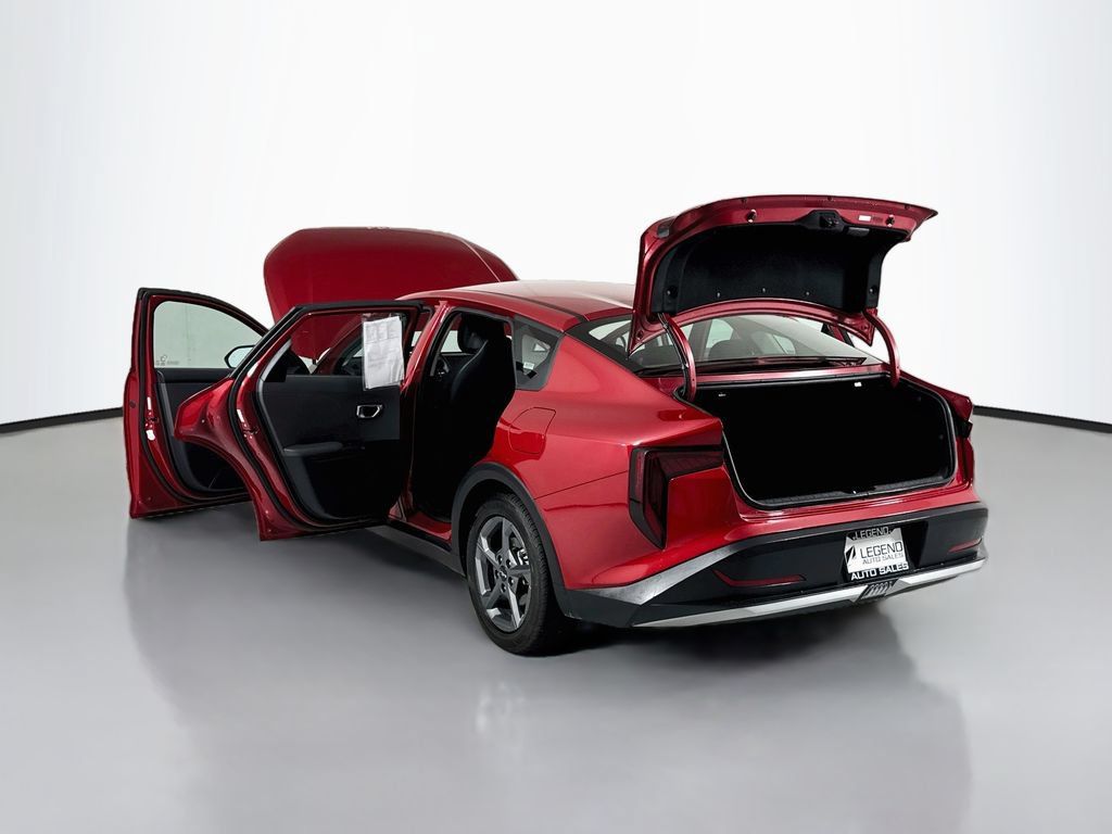 Used 2025 Kia K4 FWD image 21
