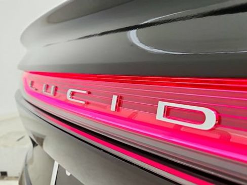 Used 2024 Lucid Air Touring AWD/4WD image 33