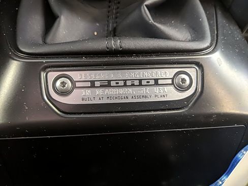 Used 2025 Ford Bronco Badlands image 21