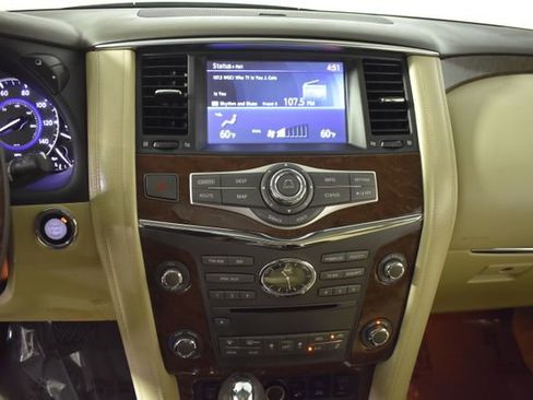 Used 2017 INFINITI QX80 2WD w/ Driver Assistance Package image 19