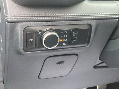 Used 2024 Ford Mustang GT Premium image 27