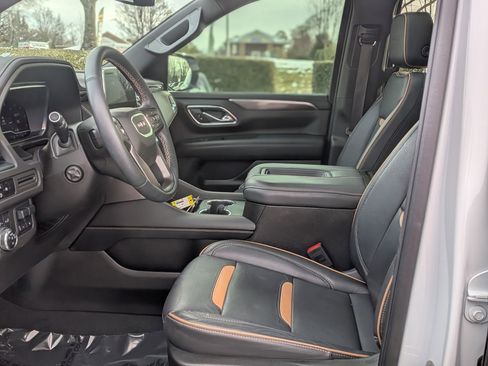 Certified 2023 GMC Yukon XL AT4 w/ Max Trailering Package image 16